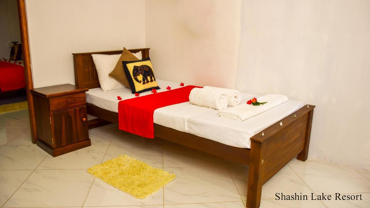 Shashin Lake Resort Dambulla Exterior foto